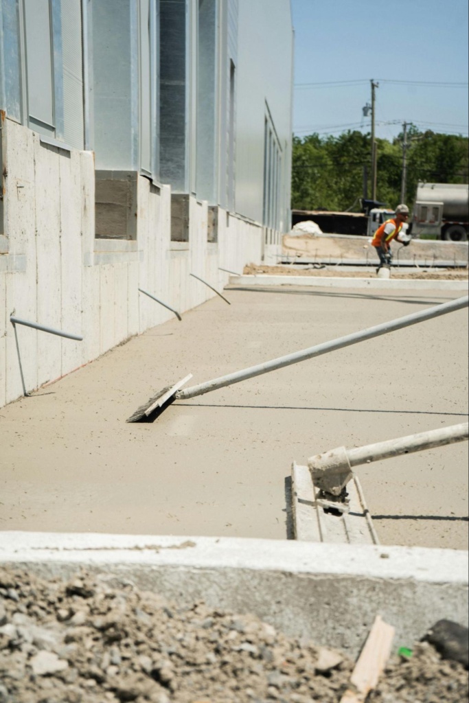People Concreting With Cementitious Waterproofing Products